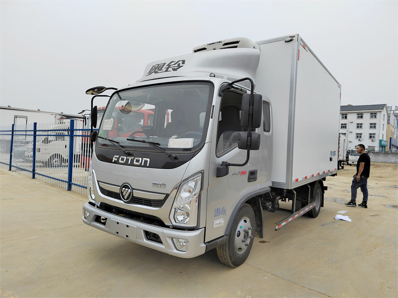 國六福田歐馬可4.2米冷藏車